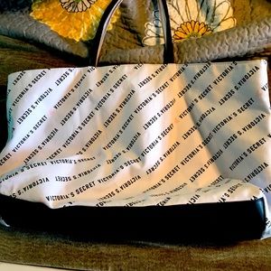Victoria’s Secret Overnight Tote